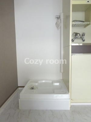 【設備】 | リアライズ江坂 | 室内洗濯機置き場（現況と異なる場合は、現況を優先します。）