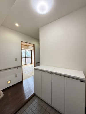 【玄関】 | シューワ臼倉