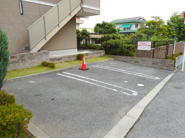 田井戸ハウスの駐車場