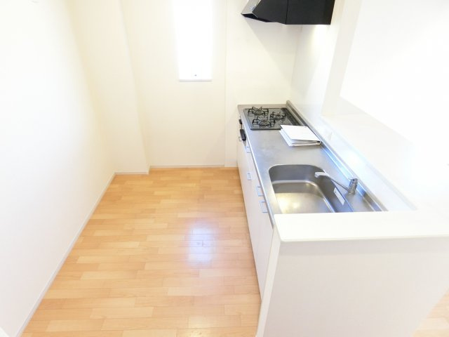 アルミック山荘のキッチン|別部屋内装写真