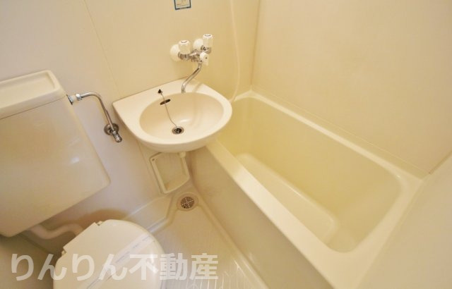 【浴室】 | つぼみマンション | コンパクトで使いやすいお風呂です