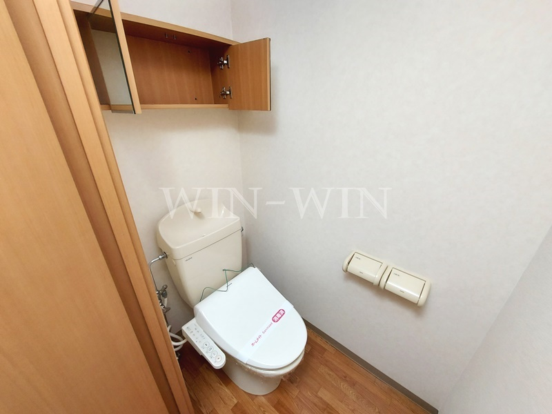 エトワール内張のトイレ