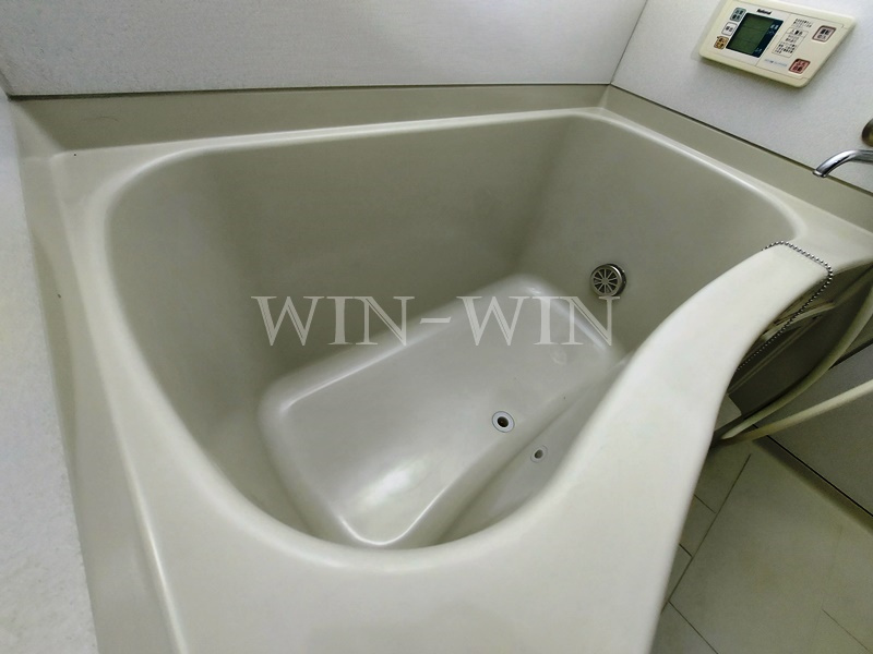 エトワール内張の浴室