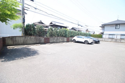 【駐車場】 | ディアコートLOVEⅢ　A棟