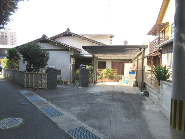 宗像市土穴2丁目　戸建て