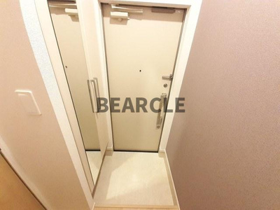 【玄関】 | ディアコート栗栖野 | きれいな玄関です