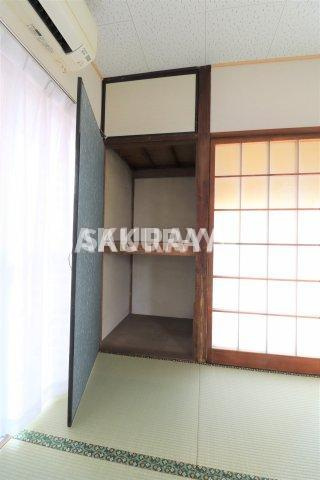 青木方貸家2の収納