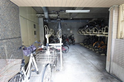 【駐車場】 | ロータリー天神橋