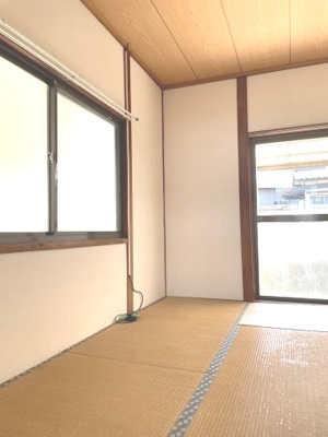 【和室】 | 江津1丁目戸建 | 和室ならではの温かな和の空間で寛ぎの時間を過ごせます