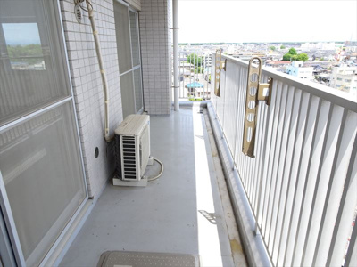 【バルコニー】 | グランドハイツ城山 | 東側バルコニー