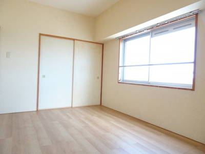 【洋室】 | グランドハイツ城山