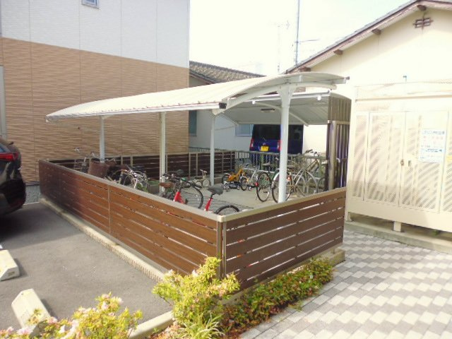 倉敷市笹沖のアパートのその他共用部分|駐輪場