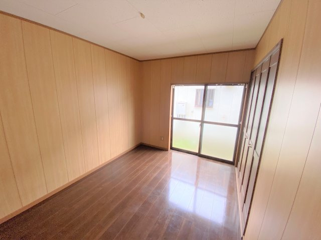 九十九里小関貸家2号棟の洋室