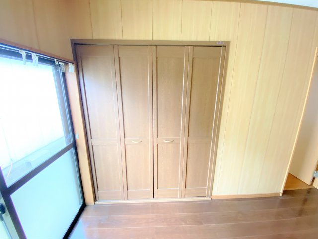 九十九里小関貸家2号棟の収納