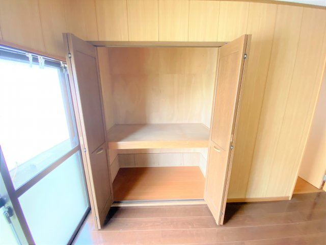 九十九里小関貸家2号棟の収納