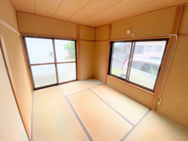 九十九里小関貸家2号棟の和室