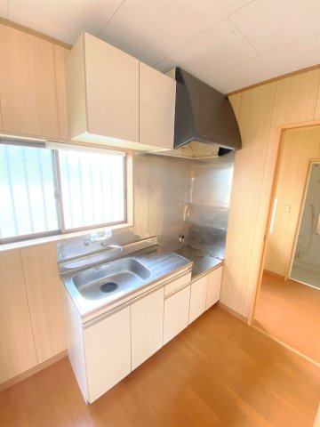 九十九里小関貸家2号棟のキッチン