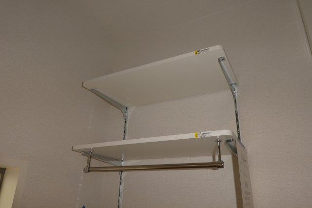 センテレオグルースの洗面所|洗濯機上棚