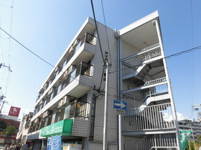 【外観】 | アイバレー上新庄 | きれいな外観です