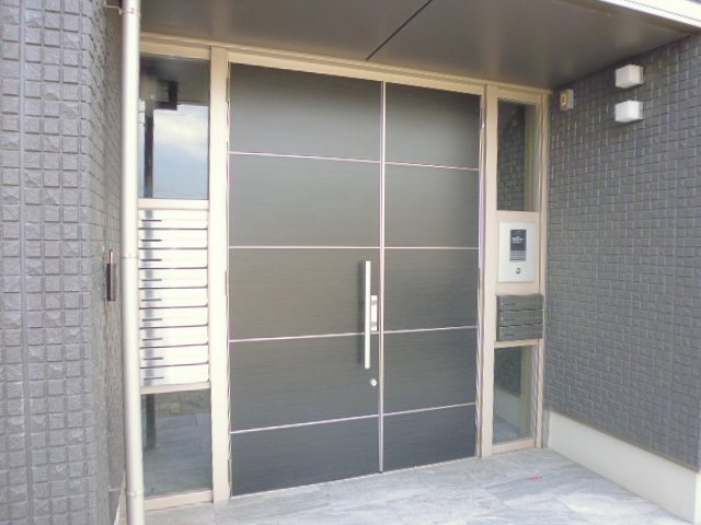 ファーストクラブのエントランス|オートロック