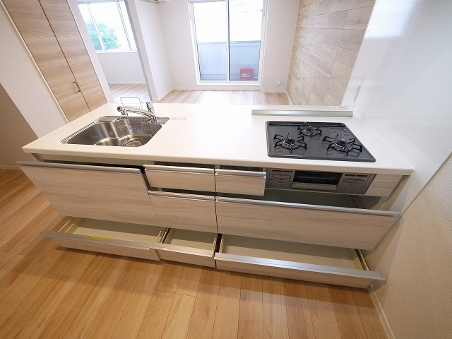 シャーメゾンＡＶＡＮＣＥのキッチン|きれいなキッチンです