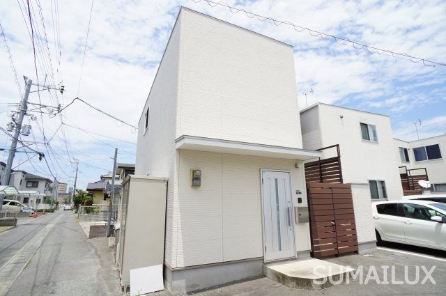 熊本市南区出仲間６丁目のアパートの外観