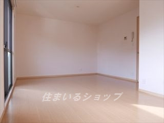 広島市安佐北区亀山２丁目のアパートの居間・リビング