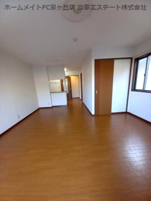 【居間・リビング】 | パル春日 A棟