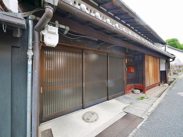 鳴川町古民家物件の外観