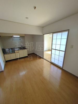 【居間・リビング】 | ソシアレジデンスＢ