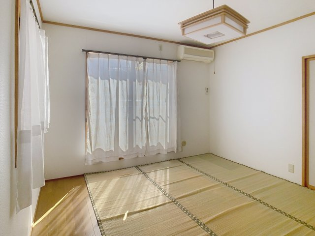 フロントヘルメスの和室
