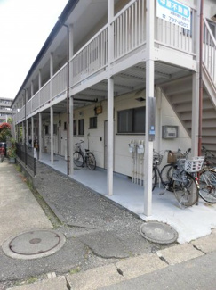 【エントランス】 | 根岸スカイハイツ