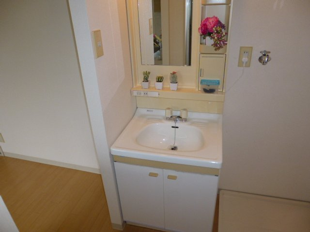 フレグランス羽島台の独立洗面台