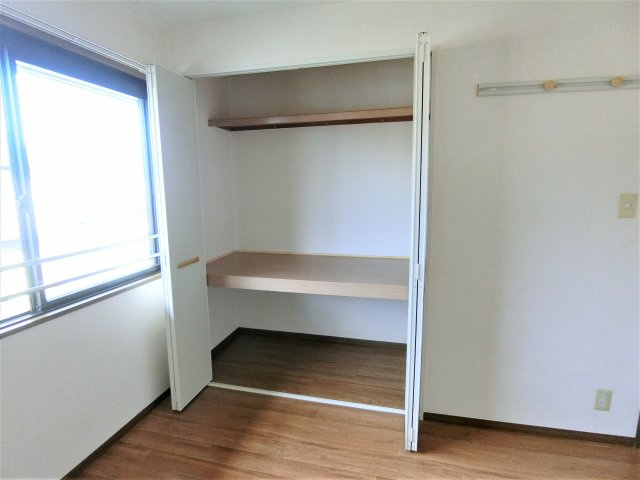 メゾンクレールＢの収納