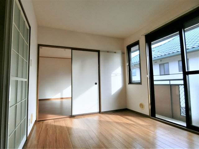 メゾンクレールＢの居間・リビング