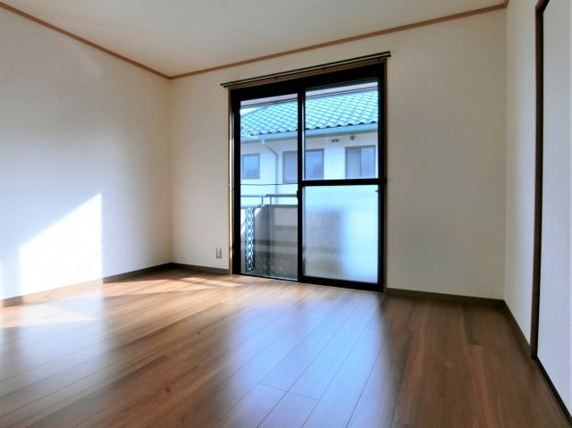 メゾンクレールＢの居間・リビング