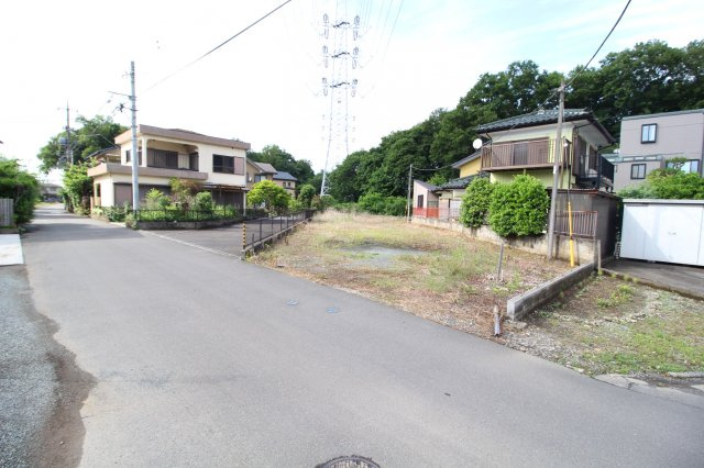 狭山市入間川　建築条件なし売地　「狭山市駅」バス10分　敷地182坪　【富士見小学区】の外観