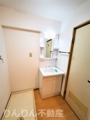 【独立洗面台】 | 第三福永ハイツ | 独立洗面化粧台が付いています