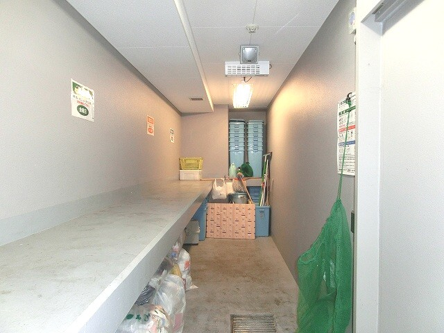 ParkAxis台東根岸のその他共用部分|２４時間利用可能なごみ置き場