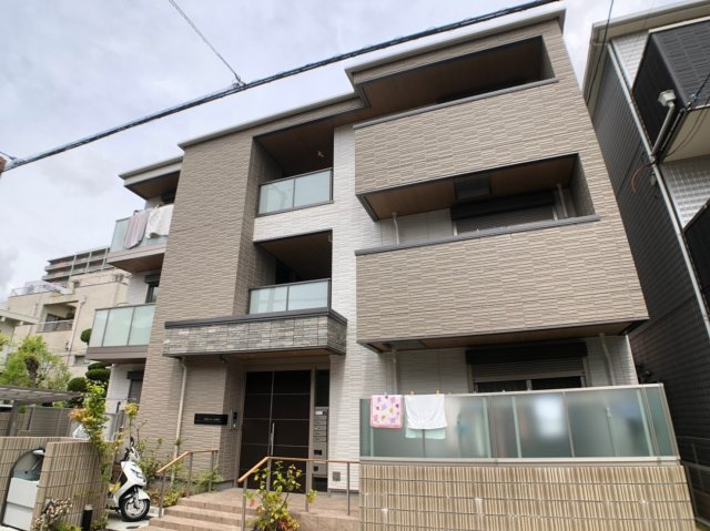 ラポール北本町の外観