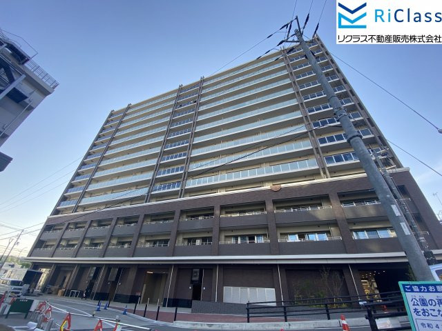 ワコーレシティKOBE湊川公園の外観|きれいな外観です