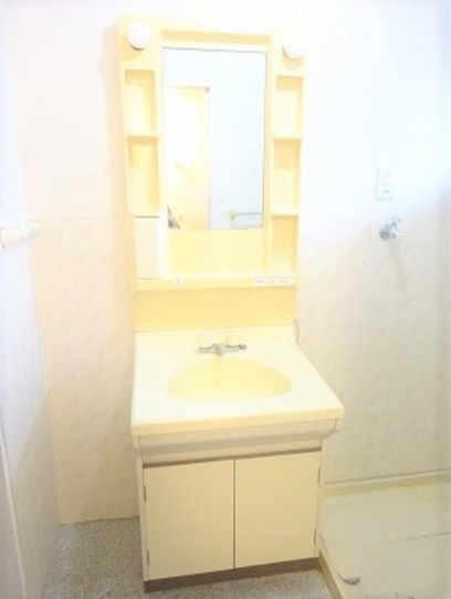 アーバンライフ津福の洗面所|忙しい朝には欠かせない洗面所です