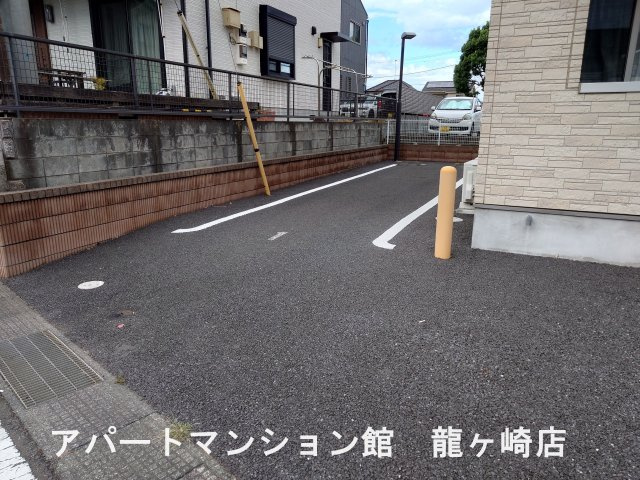 Pure Houseの駐車場