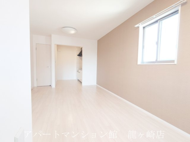 Pure Houseの居間・リビング