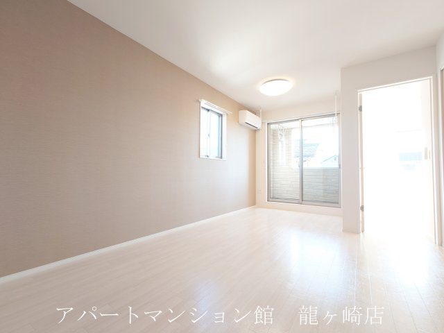 Pure Houseの居間・リビング