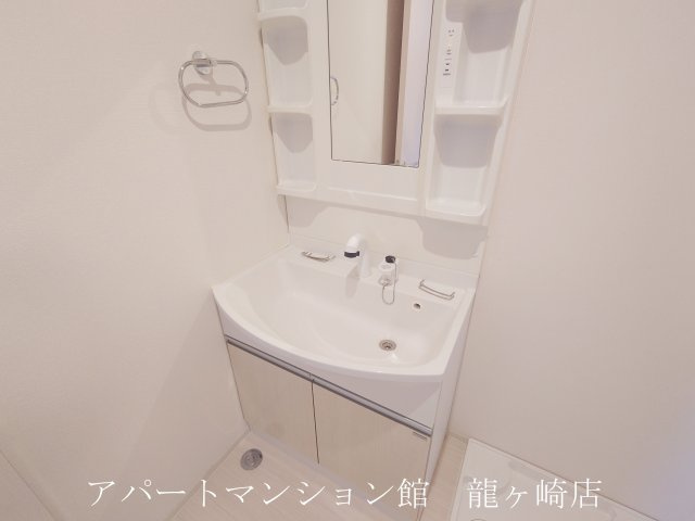 Pure Houseの独立洗面台