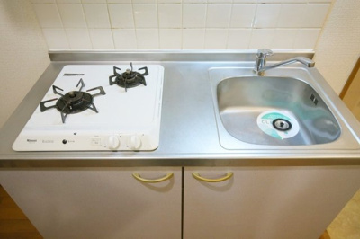 【キッチン】 | ロイヤルパレス四ッ谷 | システムキッチン（2口ガスコンロ）