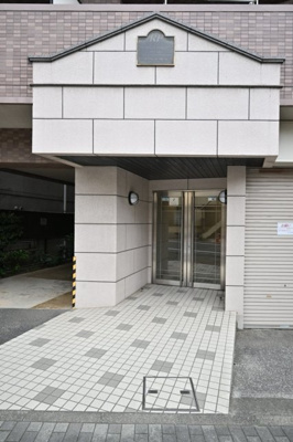 【エントランス】 | ロイヤルパレス四ッ谷