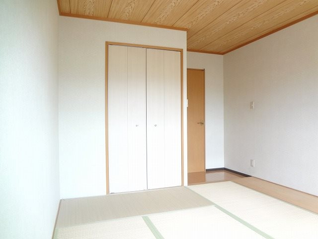 ドーム平野の寝室