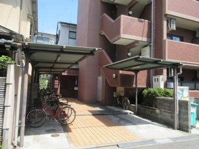 ドーム平野のエントランス